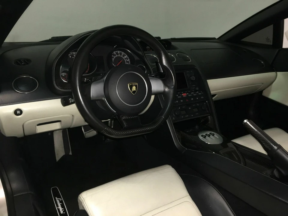 2007 Lamborghini Gallardo - Image 13 of 20