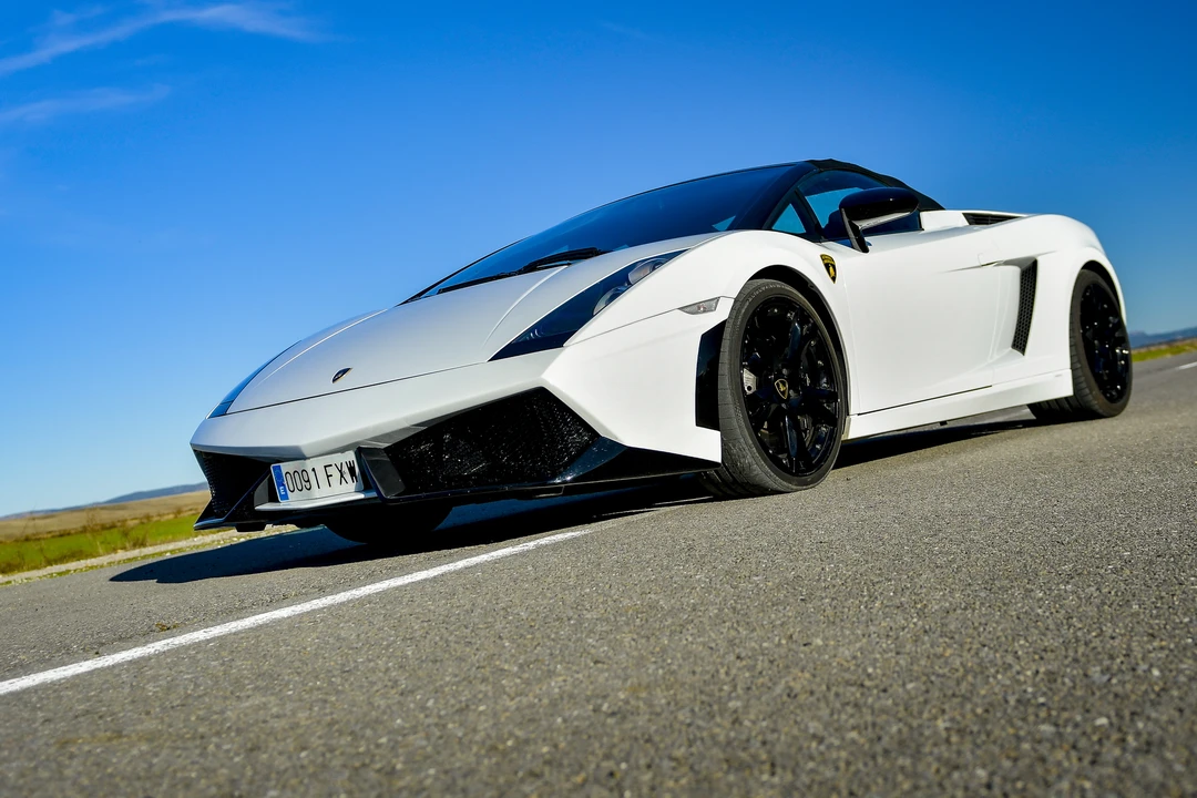 2007 Lamborghini Gallardo - Image 15 of 31