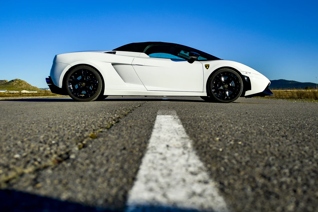 2007 Lamborghini Gallardo - Image 4 of 31