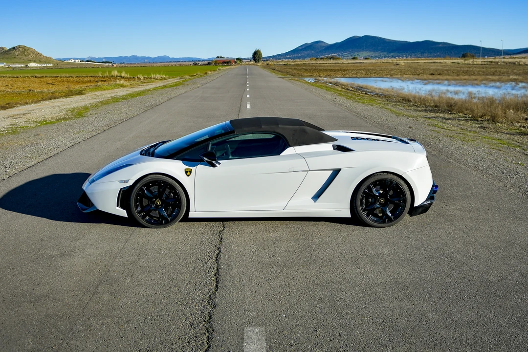 2007 Lamborghini Gallardo - Image 19 of 31
