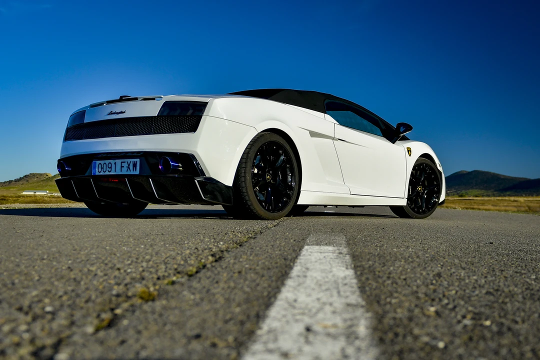 2007 Lamborghini Gallardo - Image 5 of 31