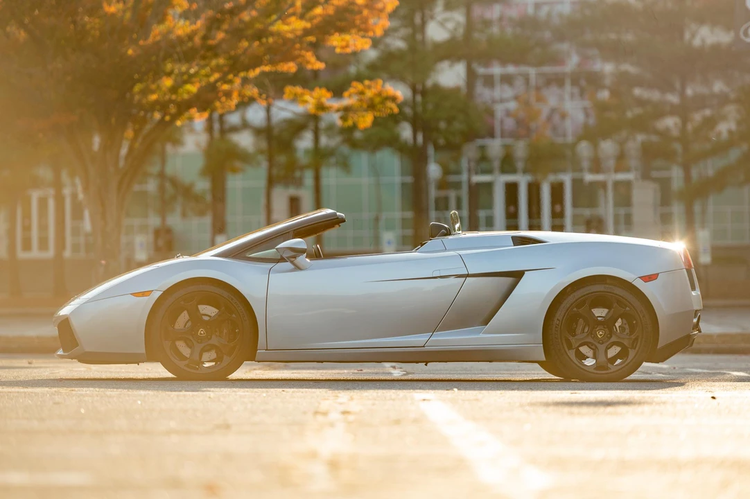 2007 Lamborghini Gallardo - Image 14 of 31