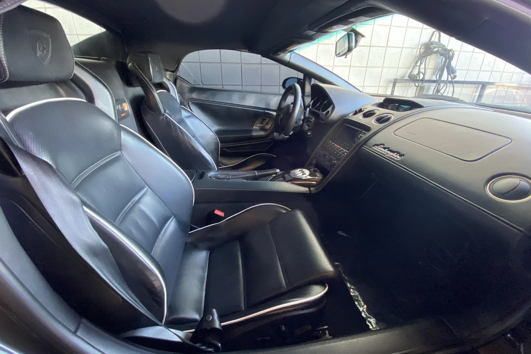 2007 Lamborghini Gallardo - Image 23 of 31