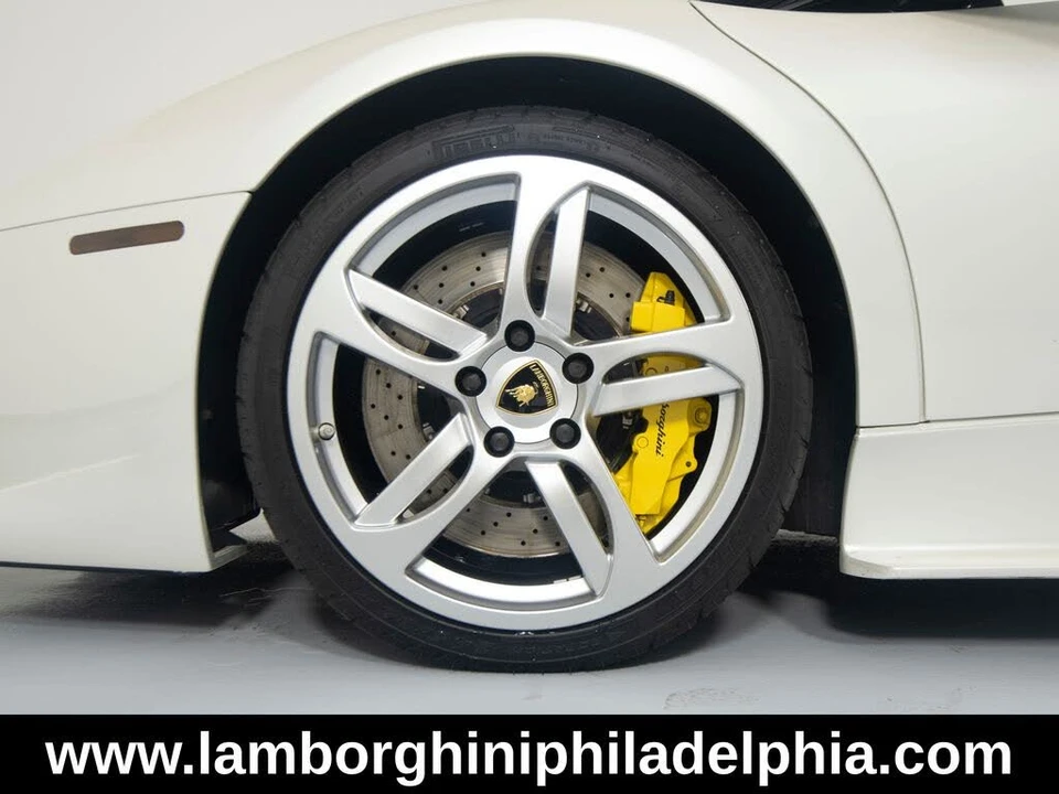 2007 Lamborghini Murcielago LP640 - Image 10 of 31