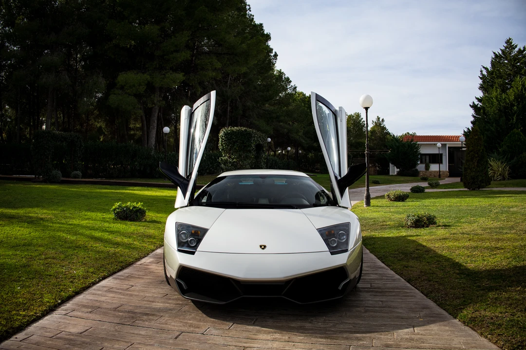 2007 Lamborghini Murcielago LP640 - Image 2 of 31