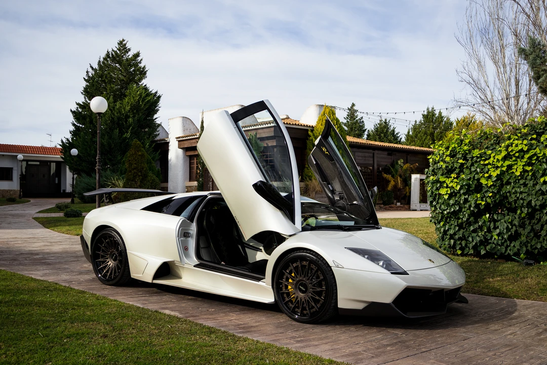 2007 Lamborghini Murcielago LP640 - Image 12 of 31