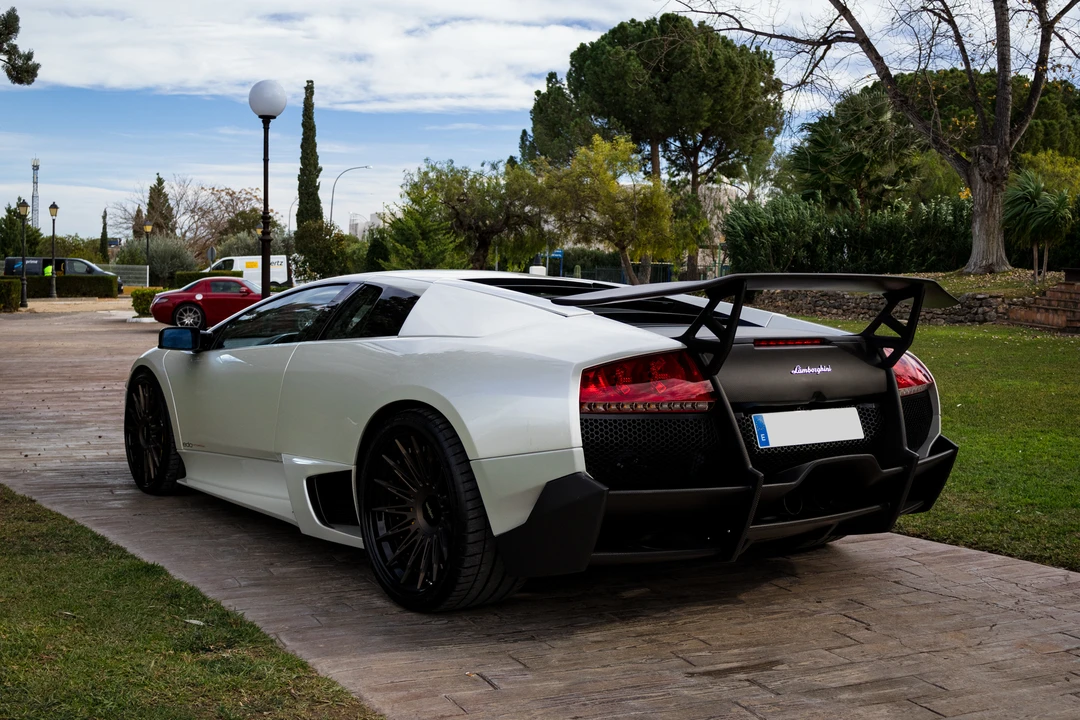 2007 Lamborghini Murcielago LP640 - Image 10 of 31