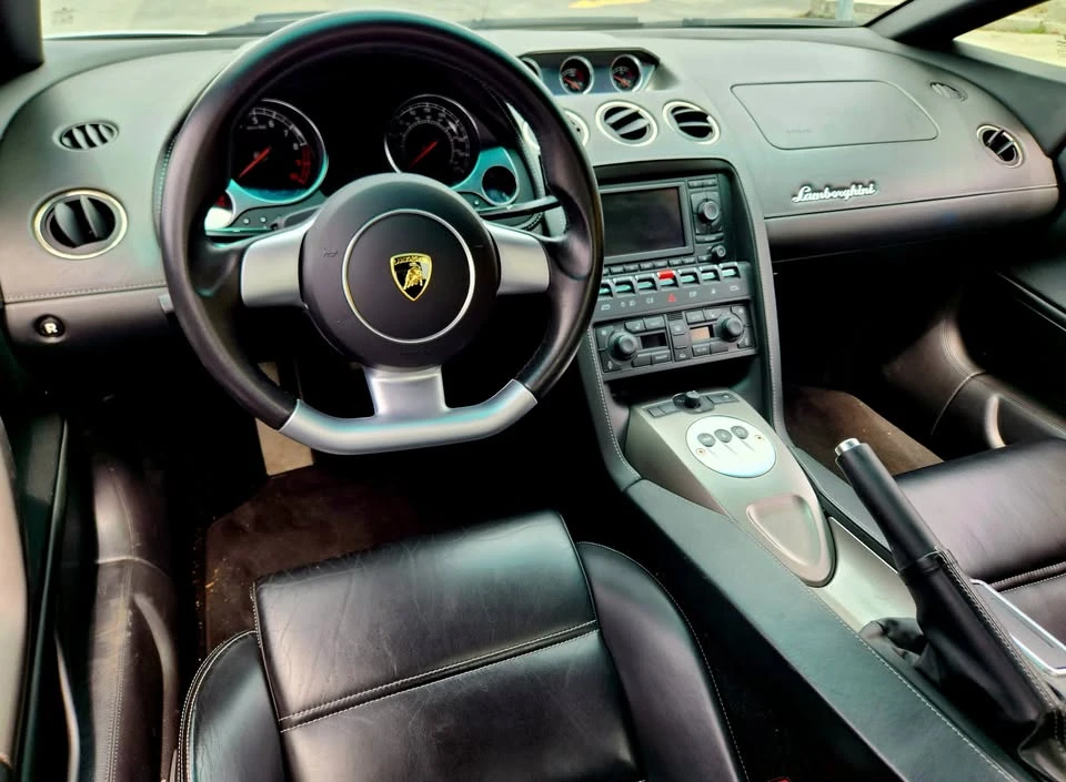 2007 Lamborghini Gallardo - Image 16 of 20