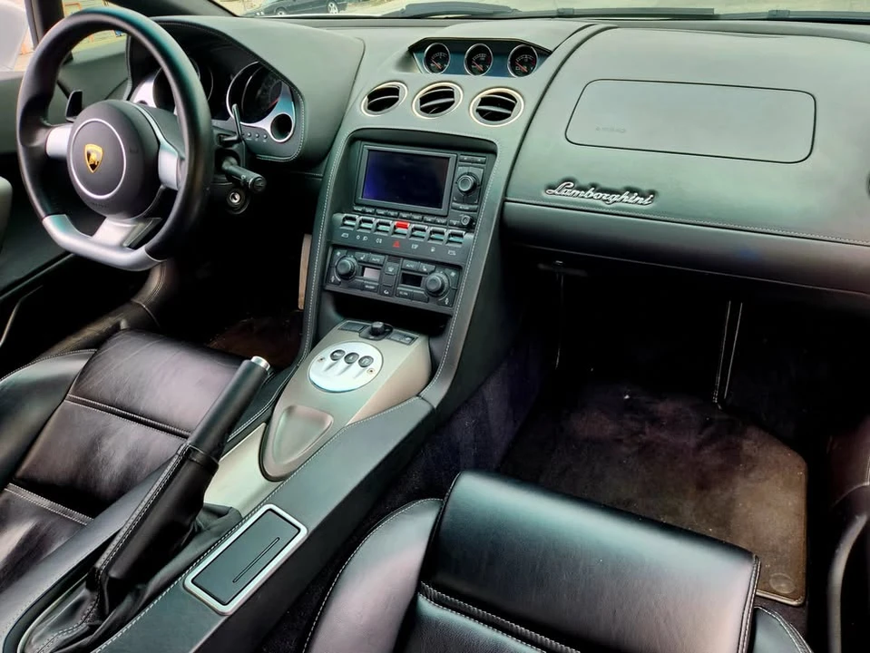 2007 Lamborghini Gallardo - Image 19 of 20