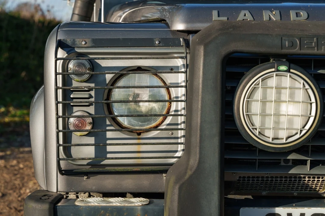 2007 Land Rover Defender - Image 7 of 30