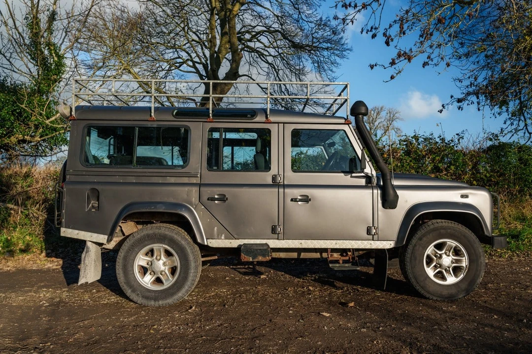 2007 Land Rover Defender - Image 15 of 30