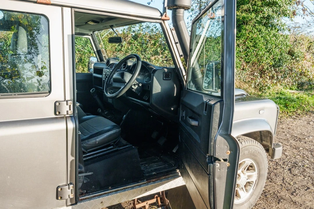 2007 Land Rover Defender - Image 22 of 30
