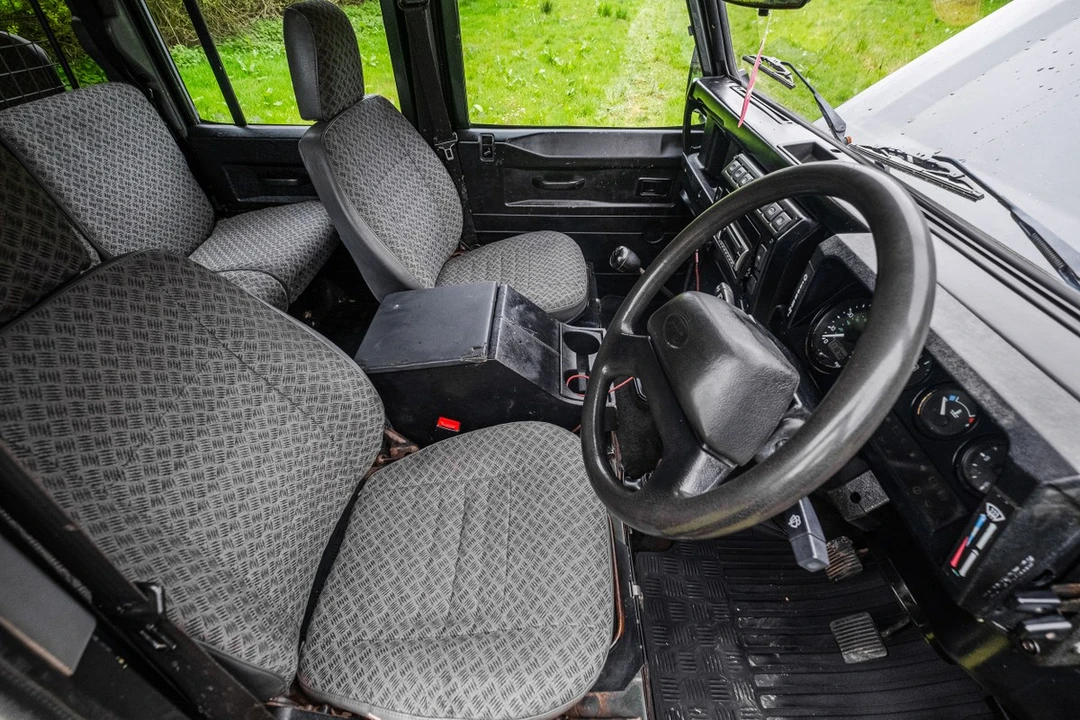 2007 Land Rover Defender 110 - Image 21 of 30