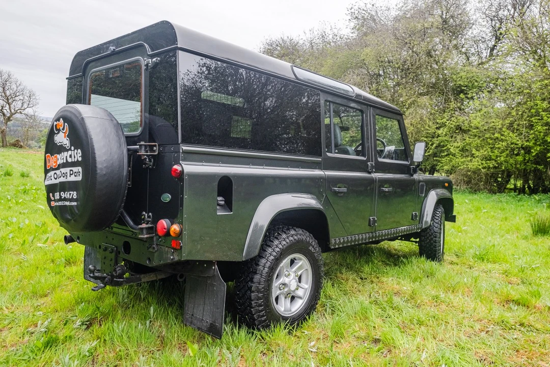2007 Land Rover Defender 110 - Image 7 of 30