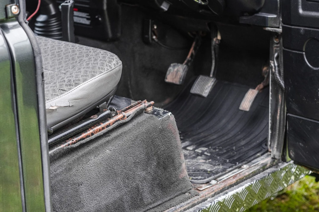 2007 Land Rover Defender 110 - Image 28 of 30