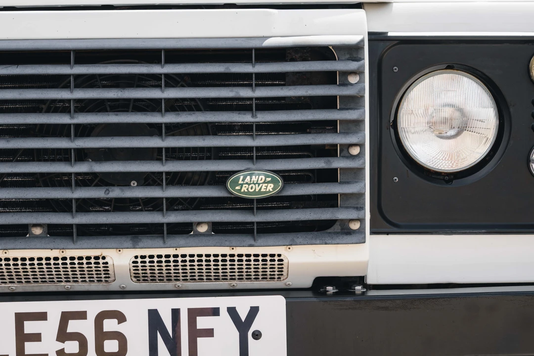 2007 Land Rover Defender 110 - Image 12 of 31