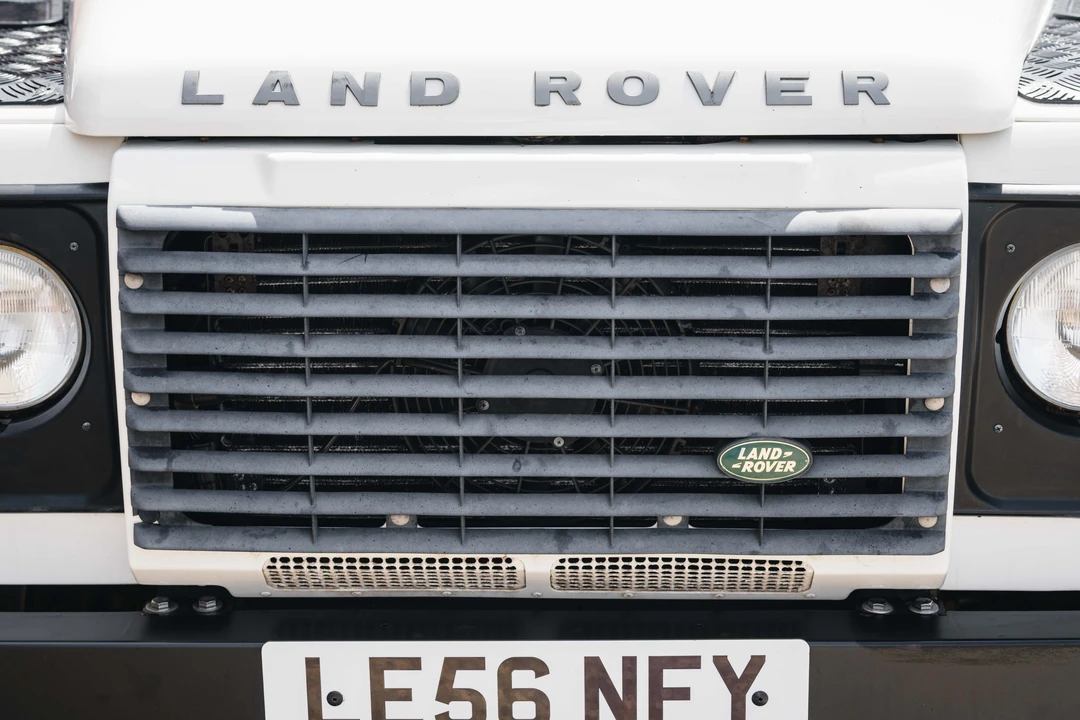 2007 Land Rover Defender 110 - Image 16 of 31