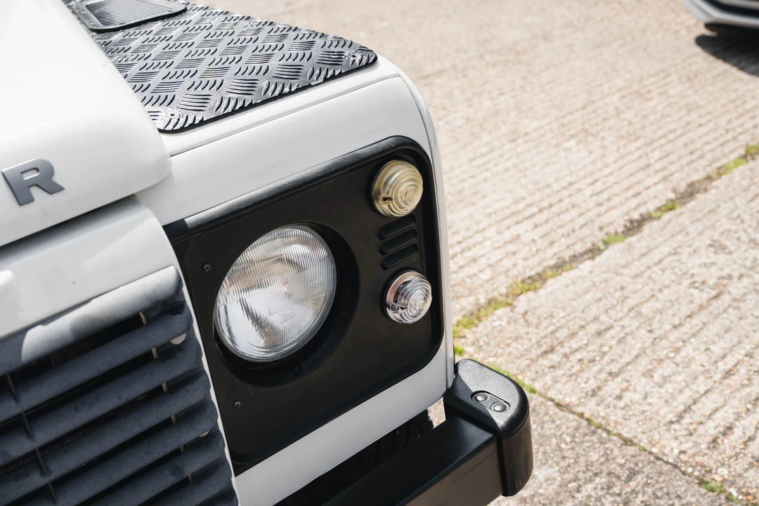 2007 Land Rover Defender 110 - Image 18 of 31