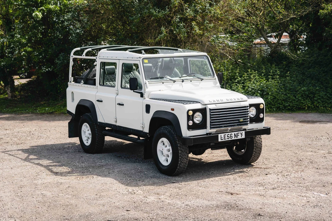2007 Land Rover Defender 110 - Image 9 of 31