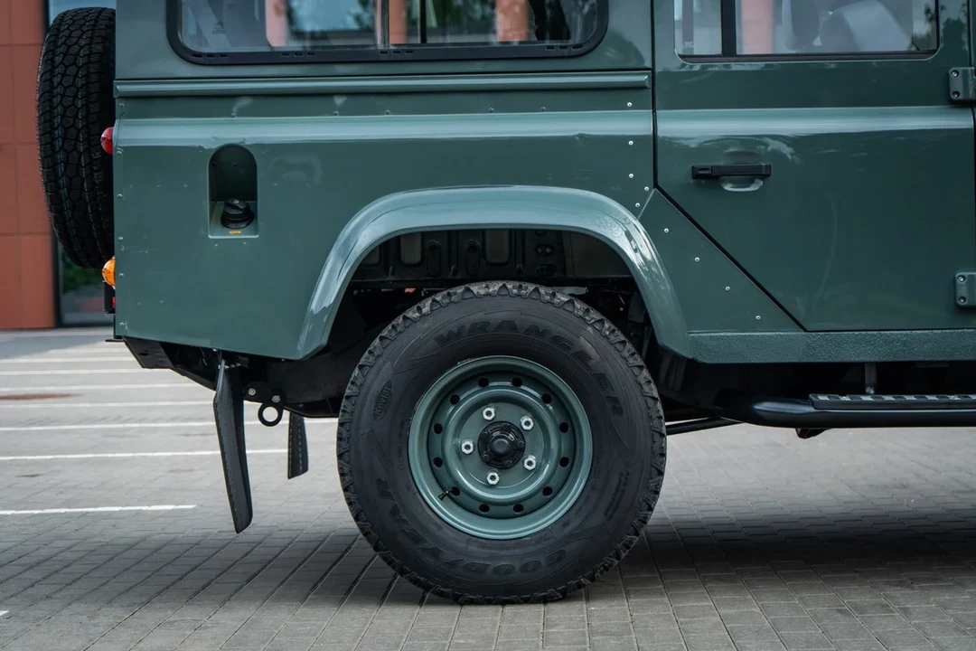 2007 Land Rover Defender 110 - Image 24 of 31