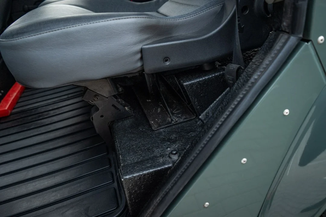 2007 Land Rover Defender 110 - Image 28 of 31
