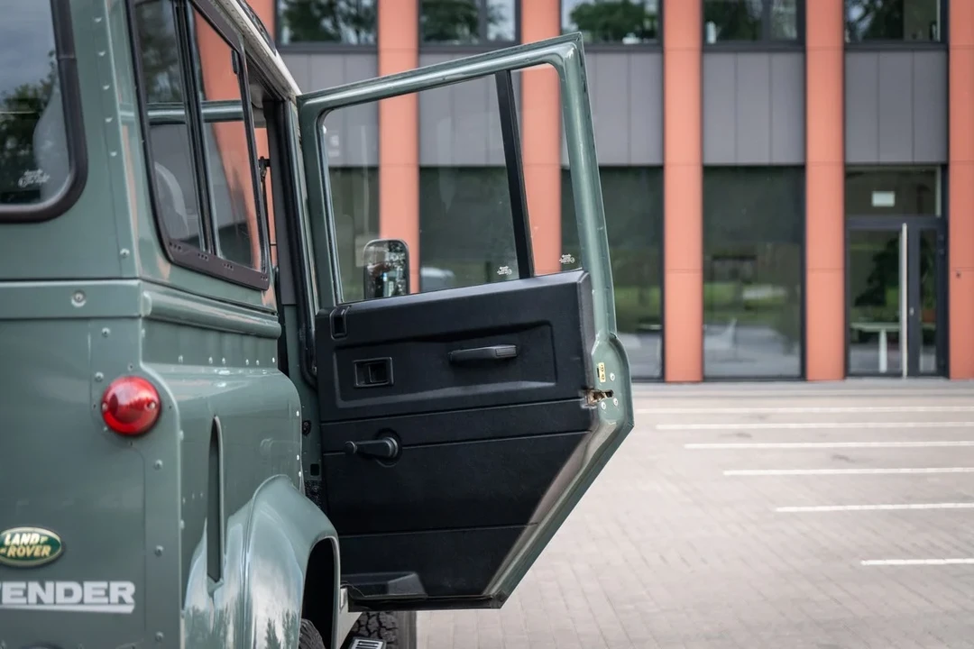 2007 Land Rover Defender 110 - Image 30 of 31