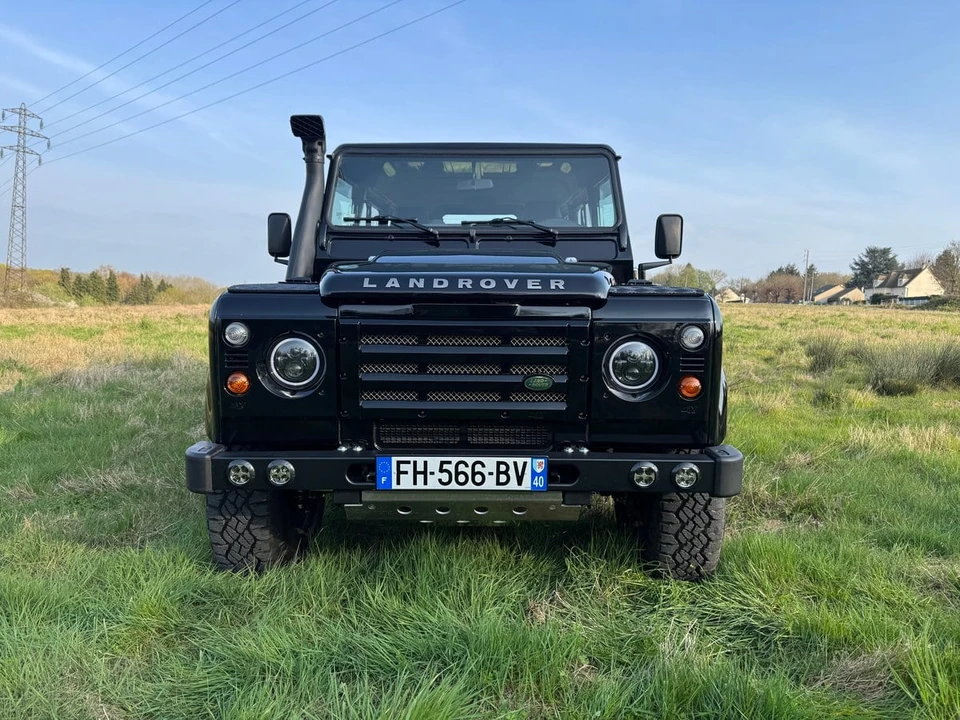 2007 Land Rover Defender - Image 3 of 30