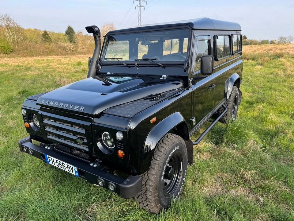 2007 Land Rover Defender - Image 8 of 30