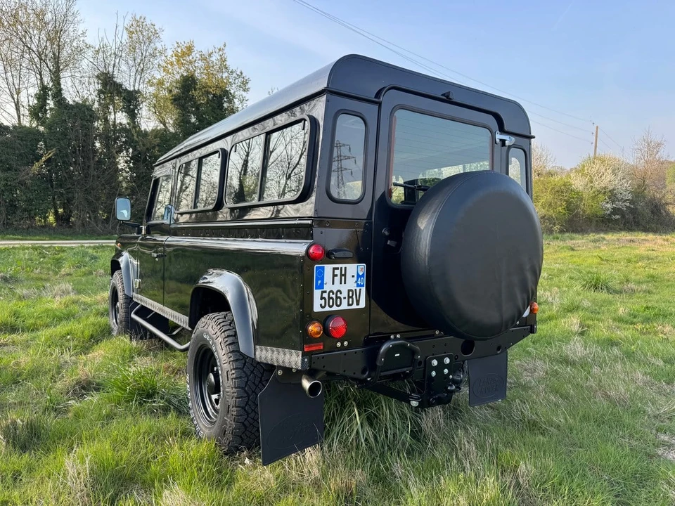 2007 Land Rover Defender - Image 11 of 30