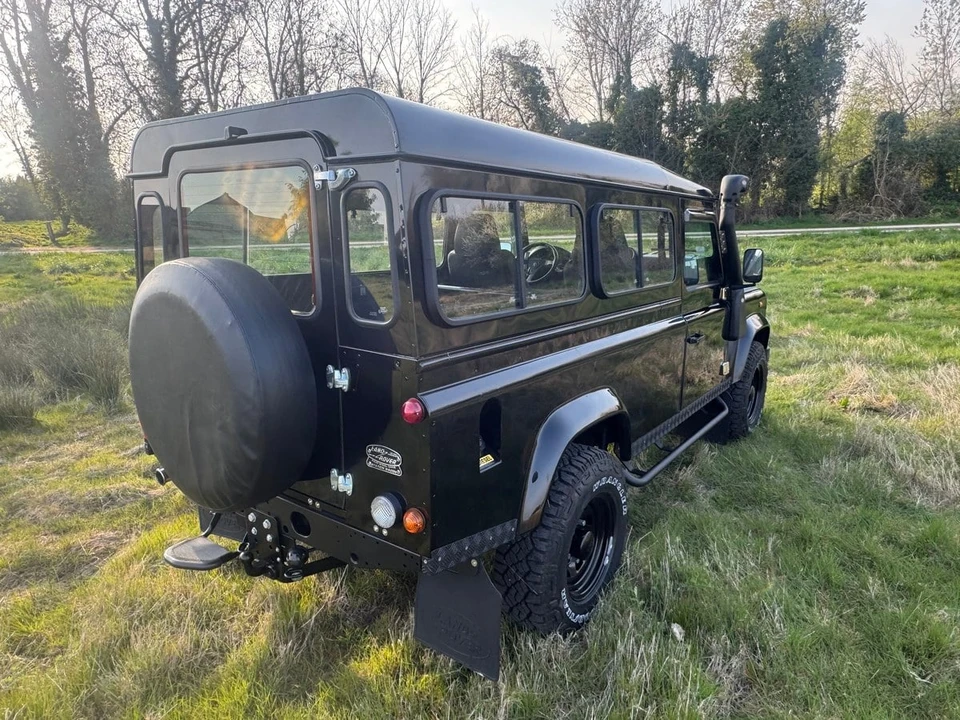 2007 Land Rover Defender - Image 15 of 30