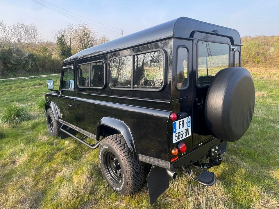 2007 Land Rover Defender - Image 16 of 30