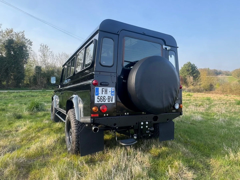 2007 Land Rover Defender - Image 17 of 30