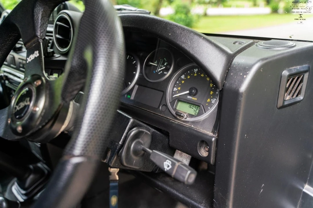 2007 Land Rover Defender 110 - Image 18 of 30