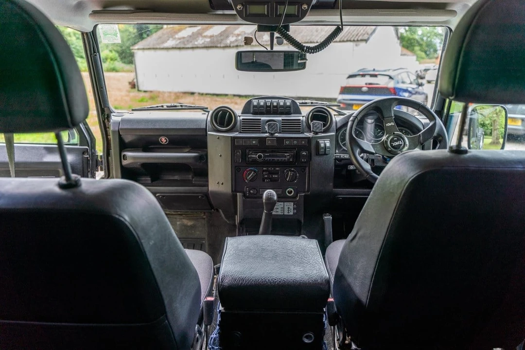 2007 Land Rover Defender 110 - Image 24 of 30