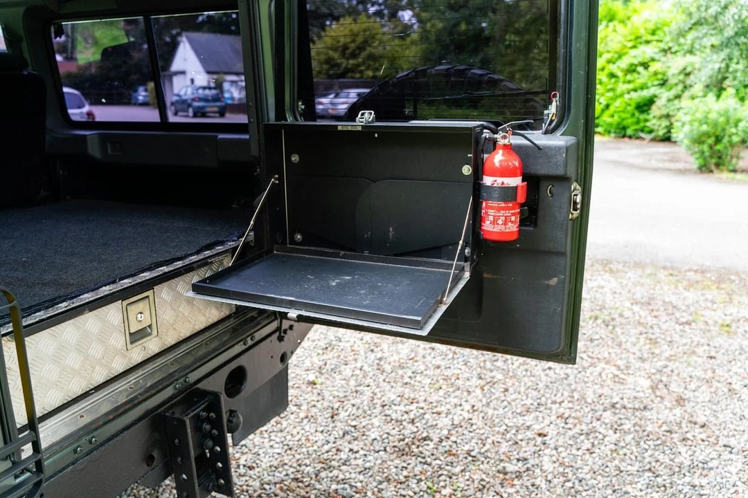 2007 Land Rover Defender 110 - Image 27 of 30