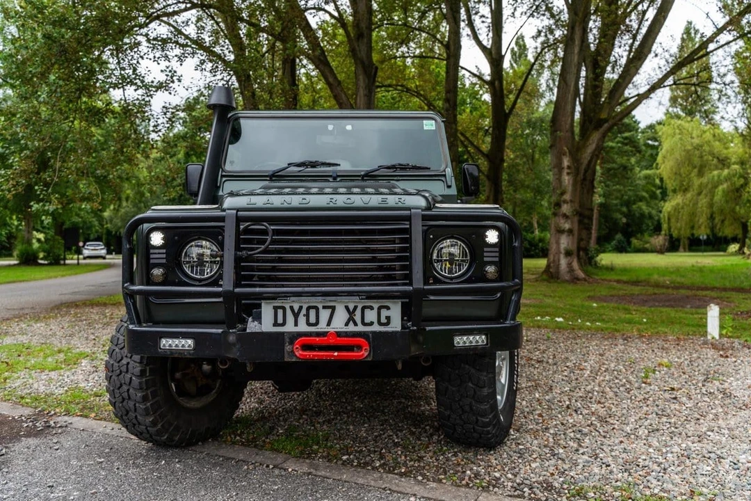 2007 Land Rover Defender 110 - Image 7 of 30