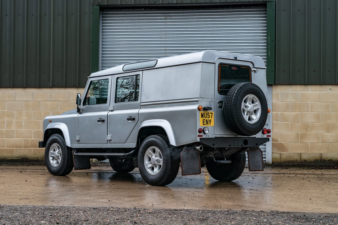 2007 Land Rover Defender 110 - Image 8 of 31
