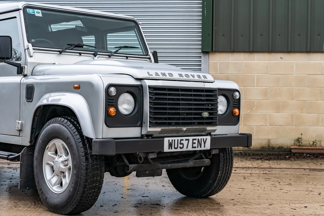 2007 Land Rover Defender 110 - Image 18 of 31