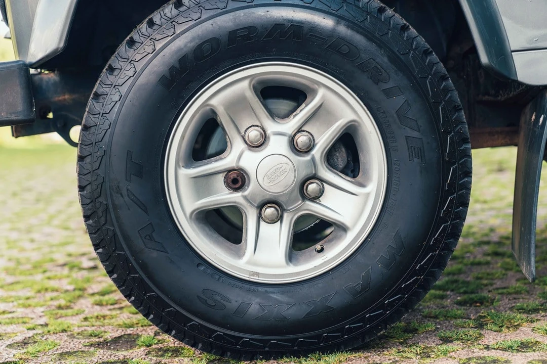 2007 Land Rover Defender 110 - Image 11 of 30