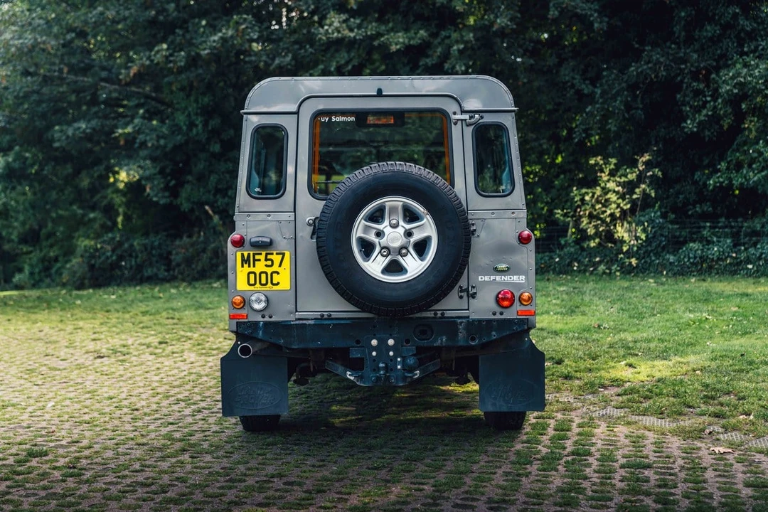 2007 Land Rover Defender 110 - Image 5 of 30
