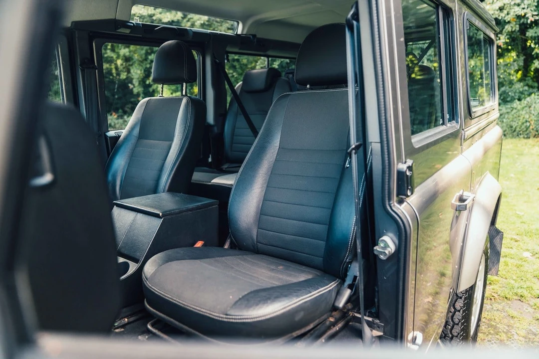 2007 Land Rover Defender 110 - Image 17 of 30