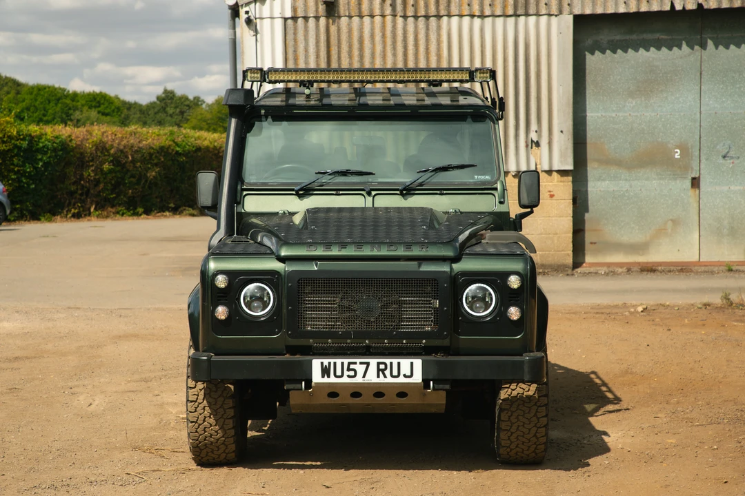 2007 Land Rover Defender 110 - Image 2 of 31