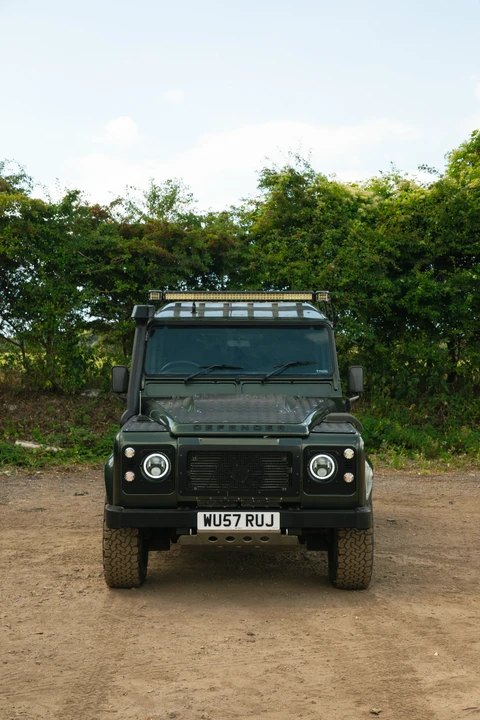 2007 Land Rover Defender 110 - Image 17 of 31
