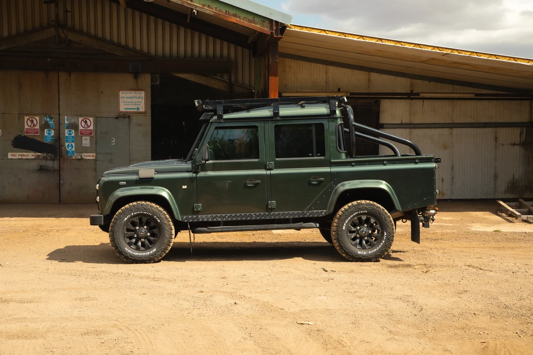 2007 Land Rover Defender 110 - Image 8 of 31