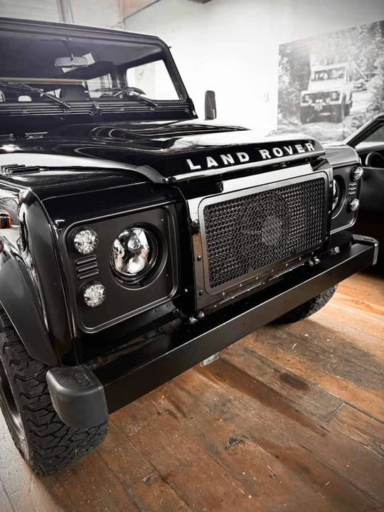 2007 Land Rover Defender 110 - Image 5 of 10