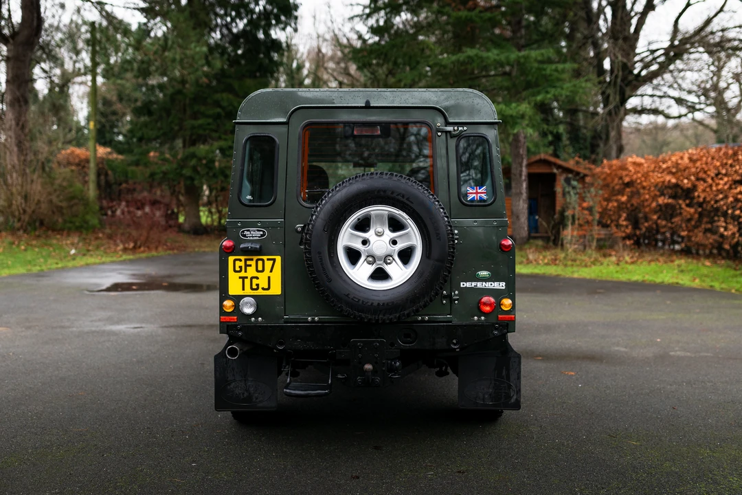 2007 Land Rover Defender 110 - Image 6 of 31