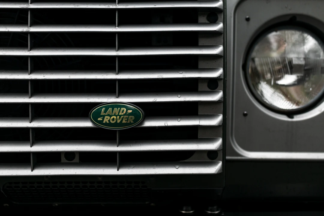 2007 Land Rover Defender 110 - Image 14 of 31