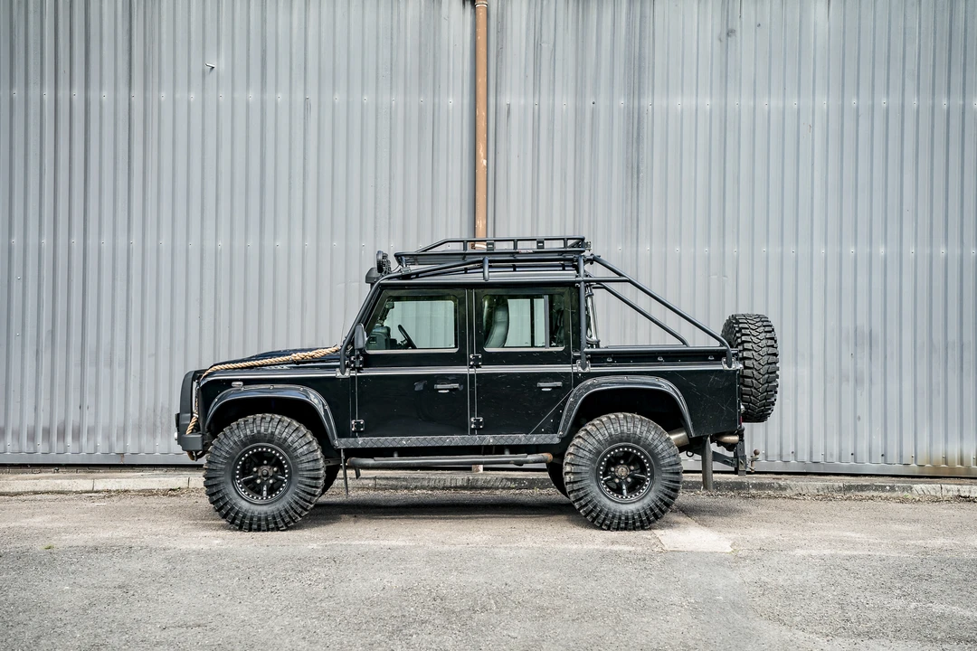 2007 Land Rover Defender 110 - Image 13 of 31
