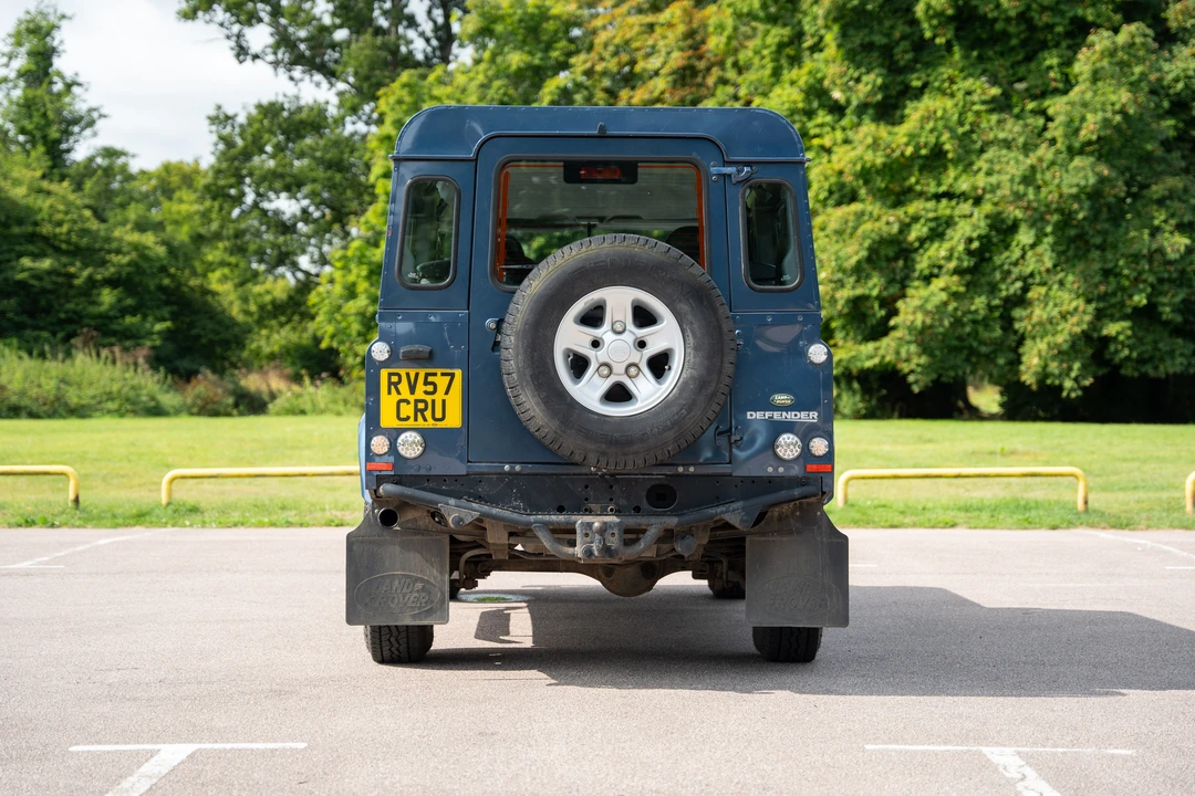 2007 Land Rover Defender 110 - Image 14 of 31