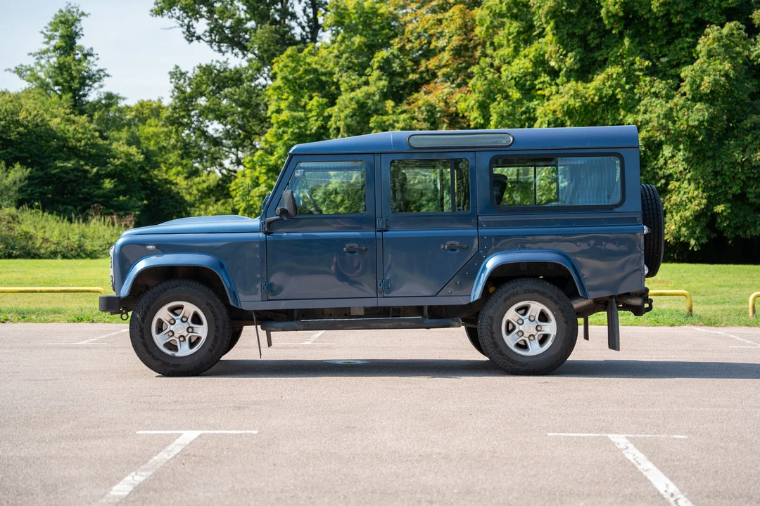 2007 Land Rover Defender 110 - Image 16 of 31